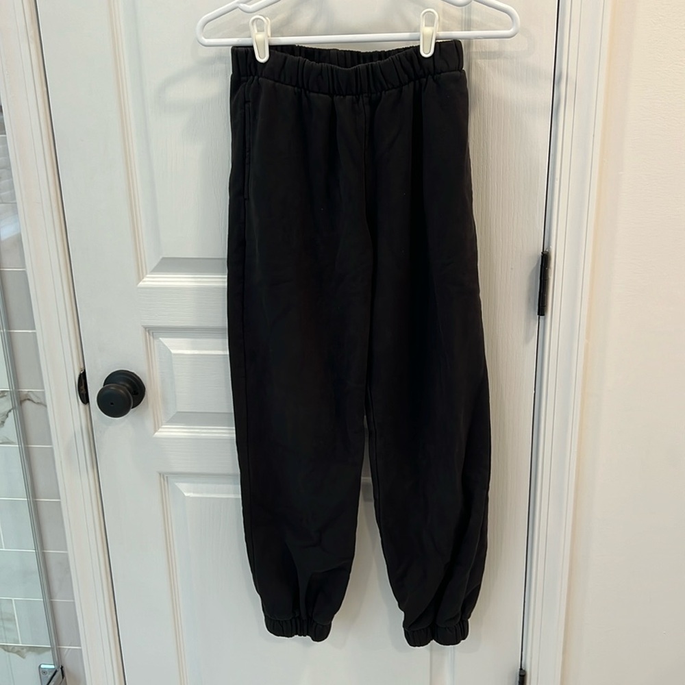 Brandy Melville sweatpants
